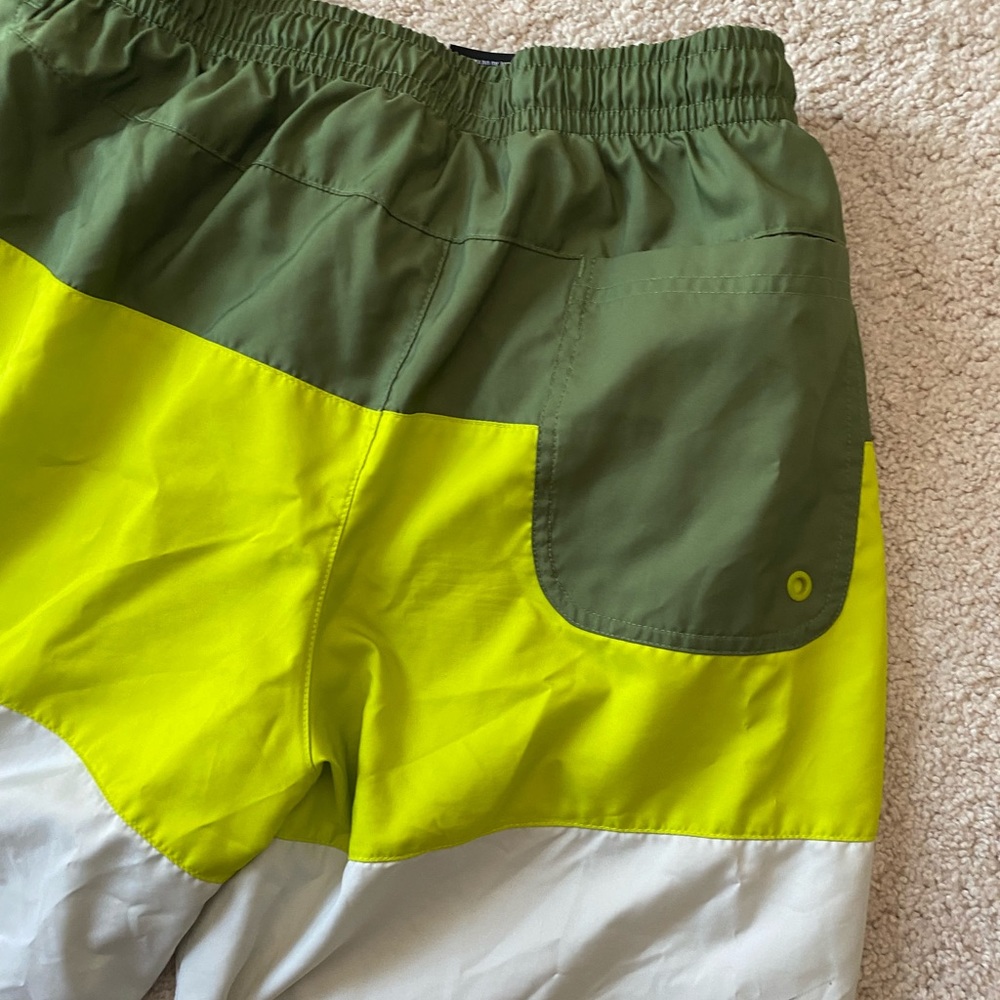 Nike shorts men’s